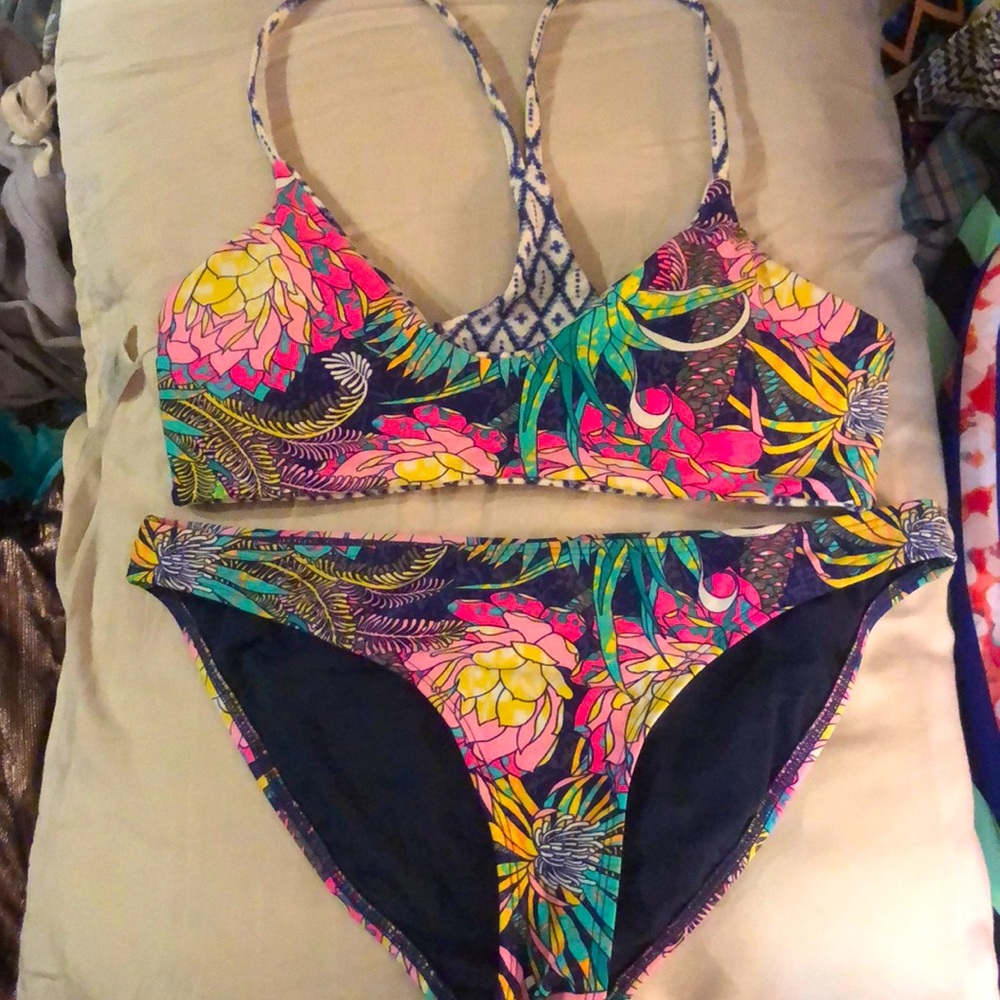 Body glove bikini